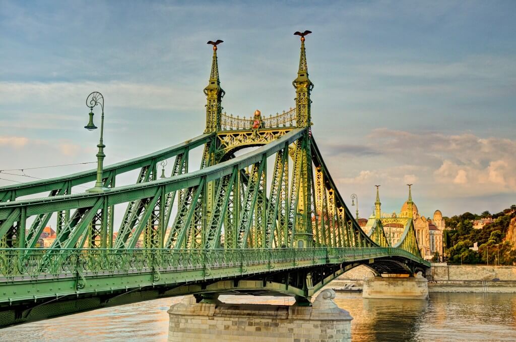 Vienna- Budapest- Bratislava by train — photo 5